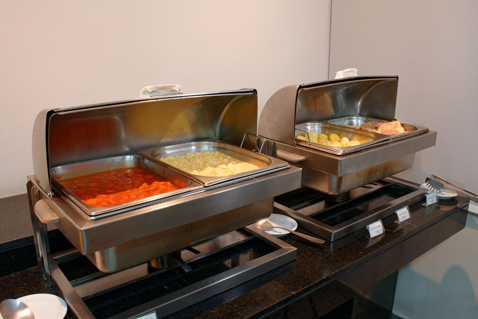 Fenix Hotel Campinas กังปินาส ภายนอก รูปภาพ